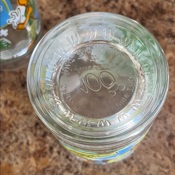 1996 Vintage McDonalds collectible 25th Anniversary Glasses - Picture 2 of 6